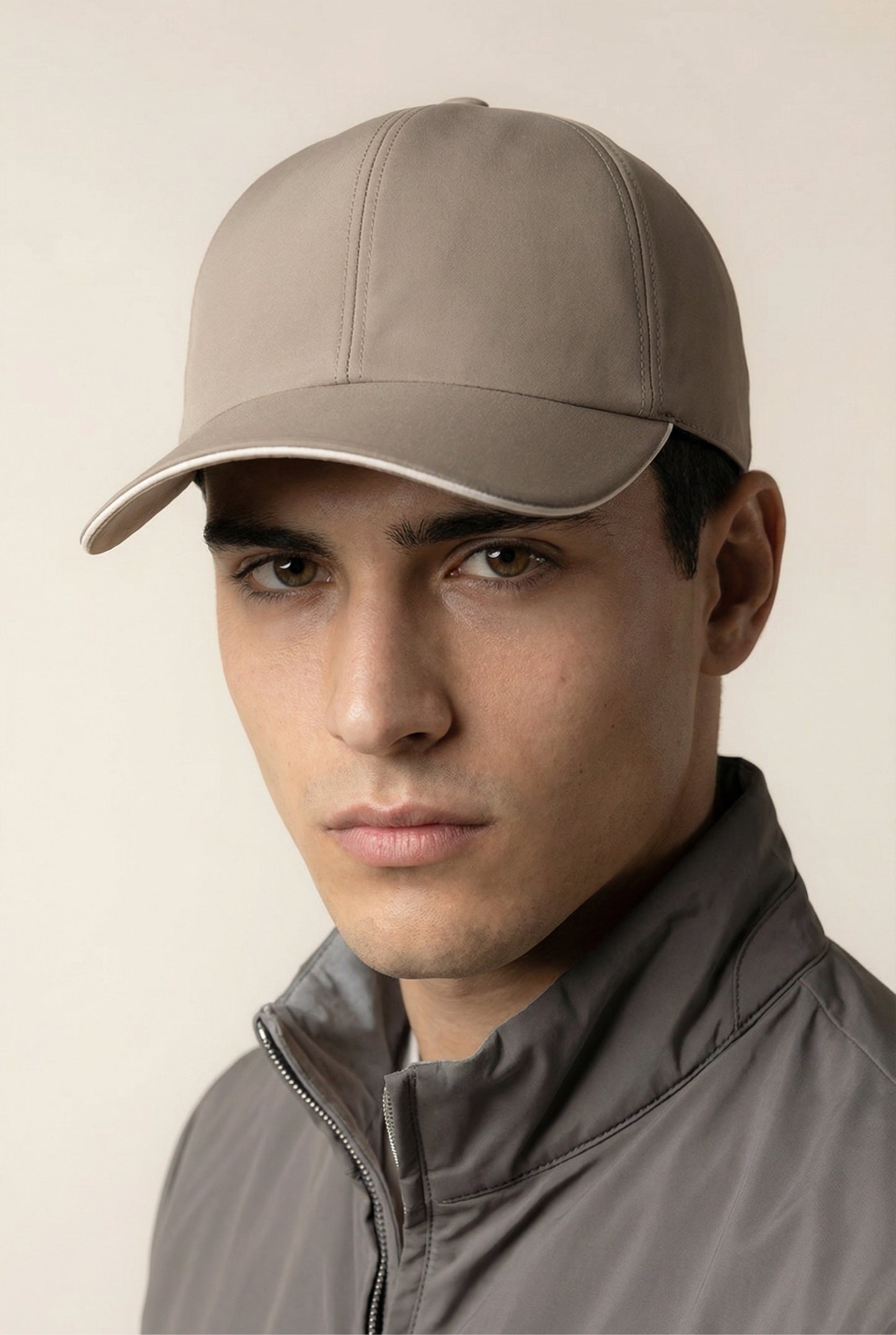 Montaire Cap Taupe