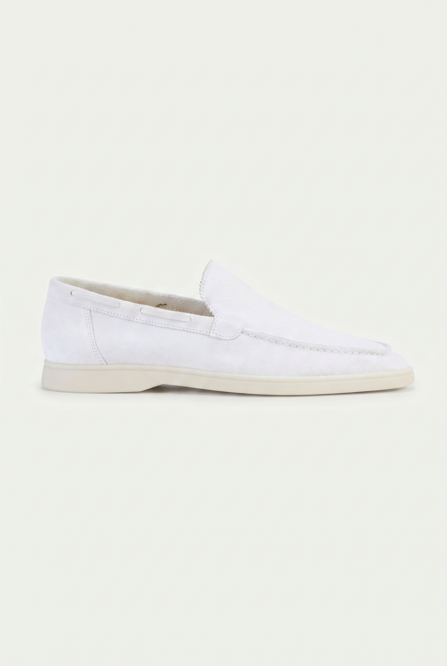 Amalfi Classic Suède Loafer White