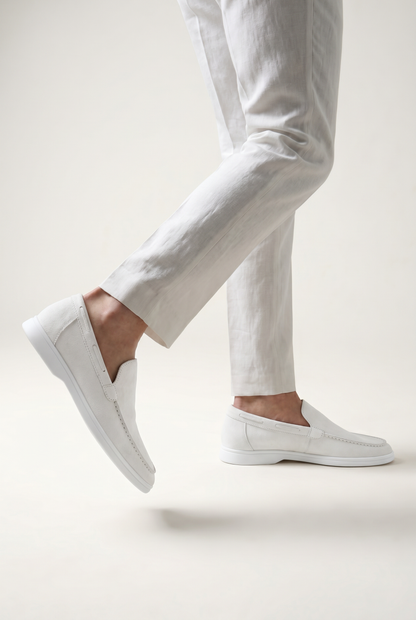 Amalfi Classic Suède Loafer White